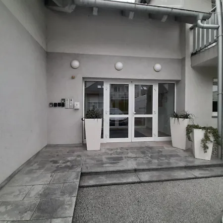 Platinum Apartman